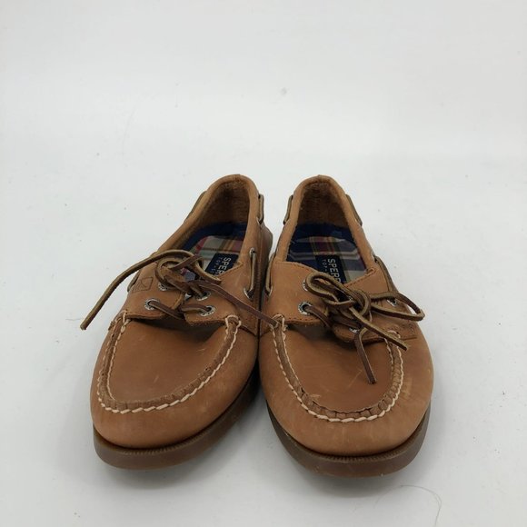 Sperry Tan Leather Loafers | Classic Style & Versatile Wear main image 4